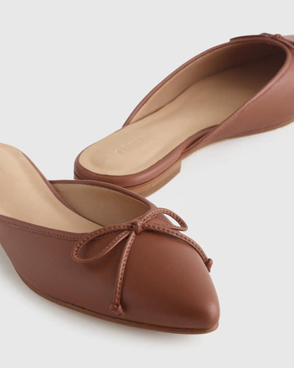 Italian Leather Pointed Mule - US 3041
