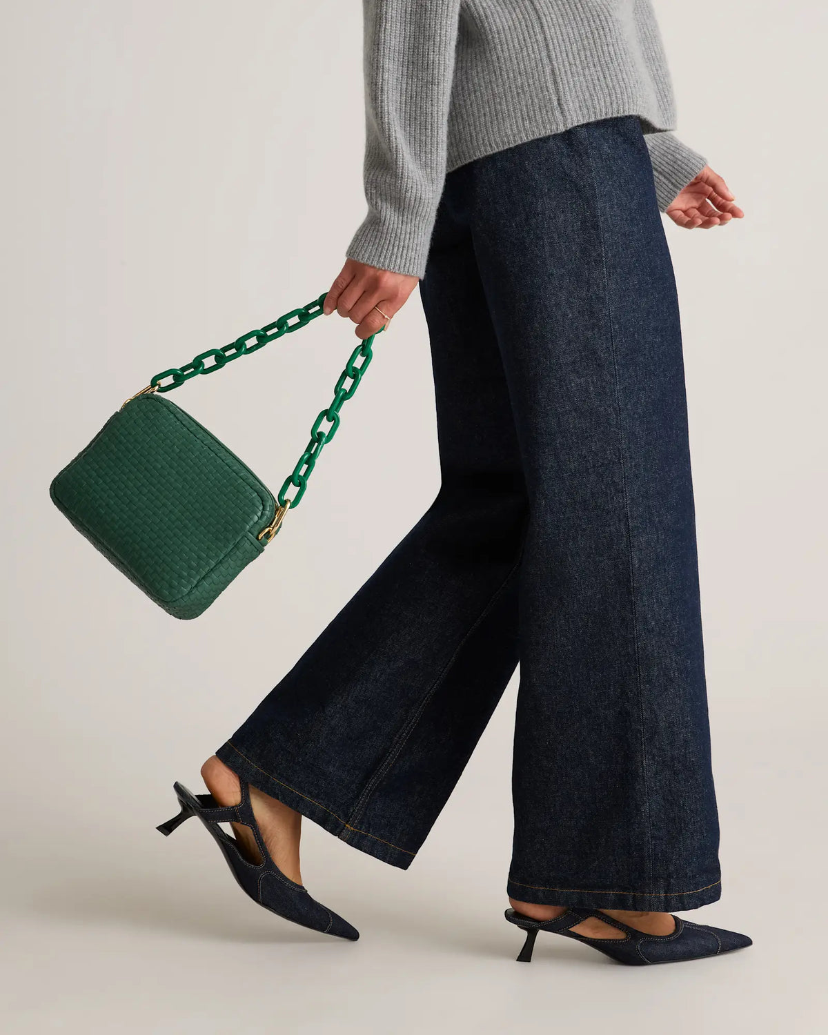 Resin Shoulder Strap - US 1428