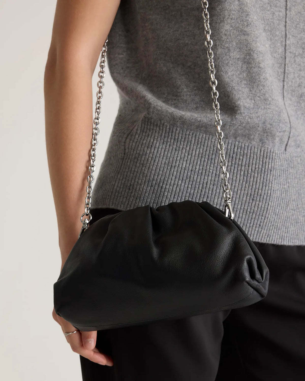 Chain Crossbody Strap - US 9522
