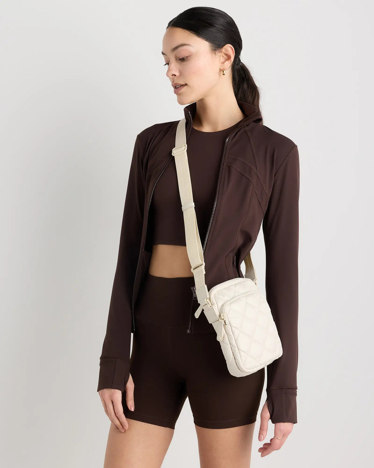 Transit Quilted Phone Crossbody - US 3170