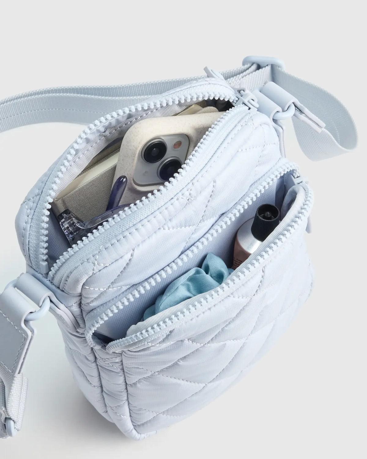 Transit Quilted Phone Crossbody - US 3674