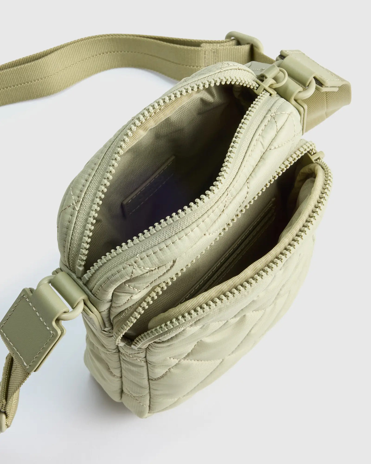 Transit Quilted Phone Crossbody - US 5364