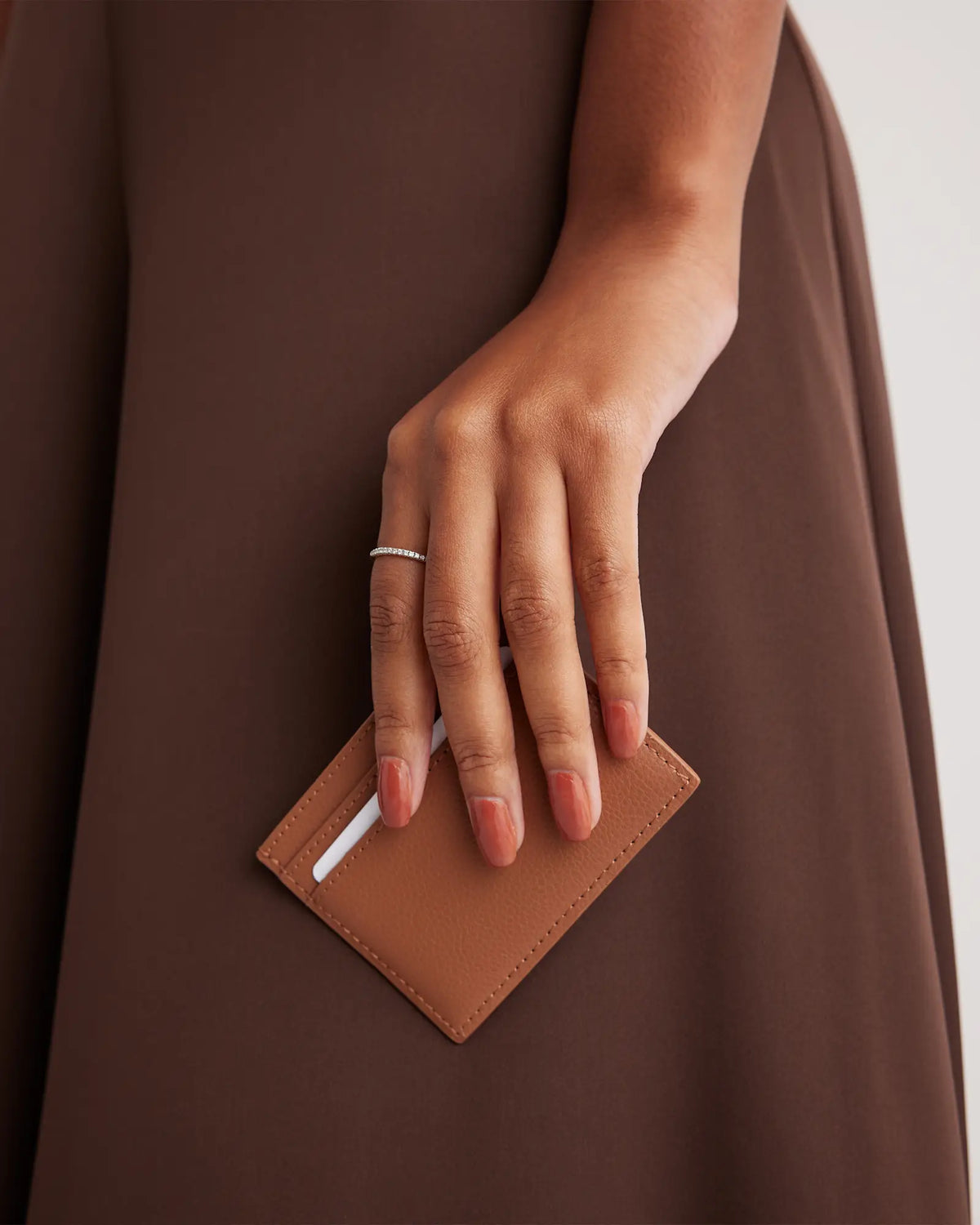 Adeline Slim Card Case - US 7003