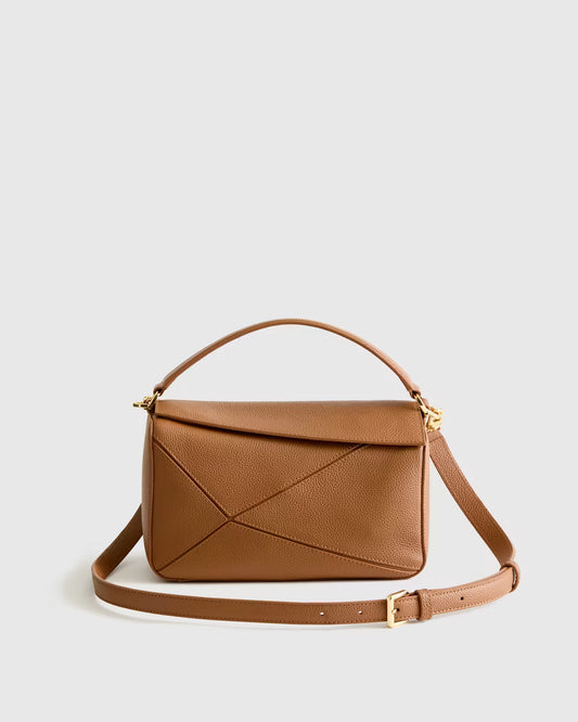Sabine Crossbody - US 8582
