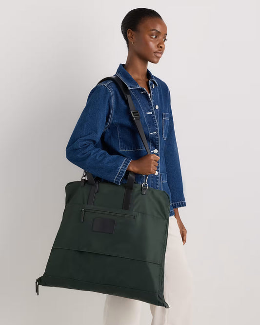Voyage Nylon Garment Bag - US 3184