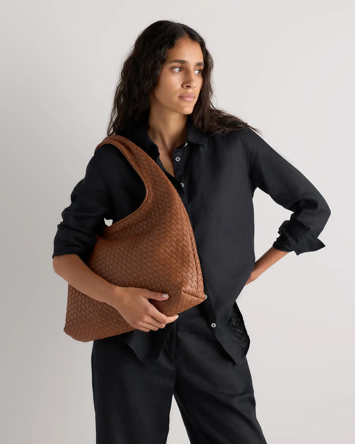 Elodie Handwoven Shoulder Bag - US 9786