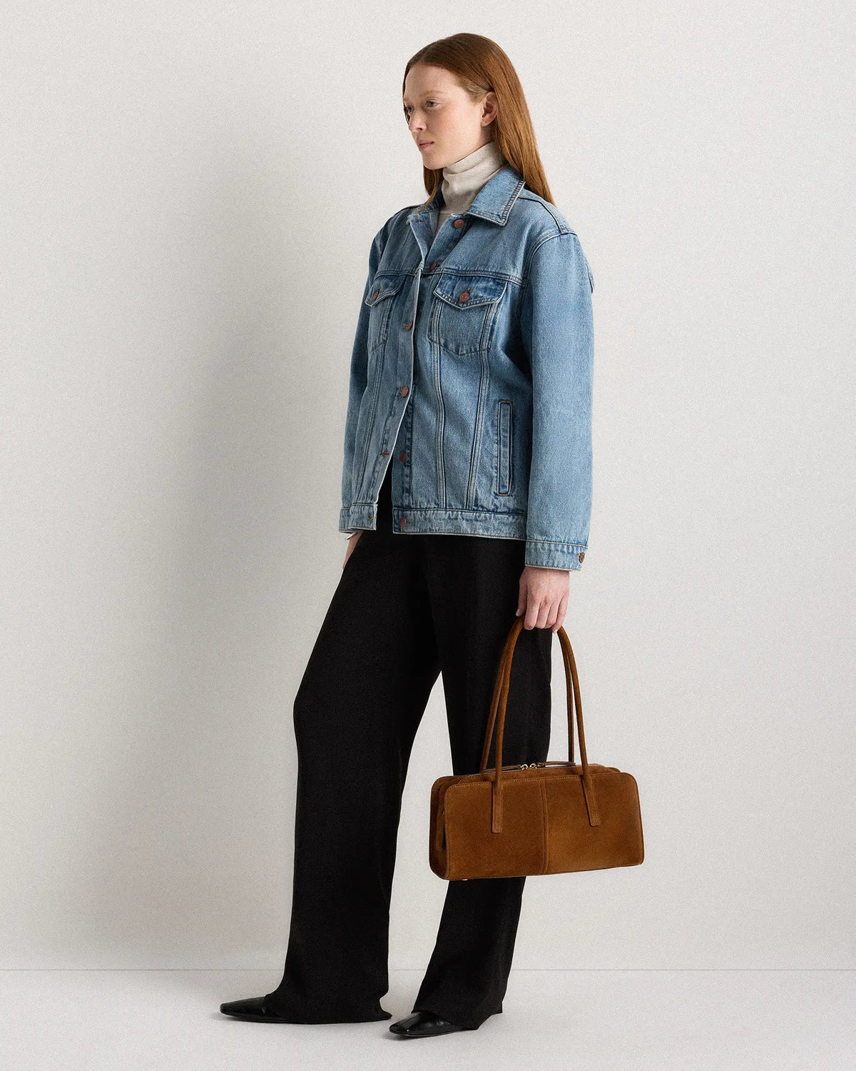 Bea Suede Shoulder Bag - US 9356