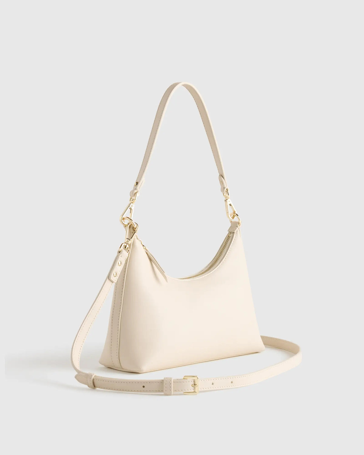 Blair Small Shoulder Bag - US 5218