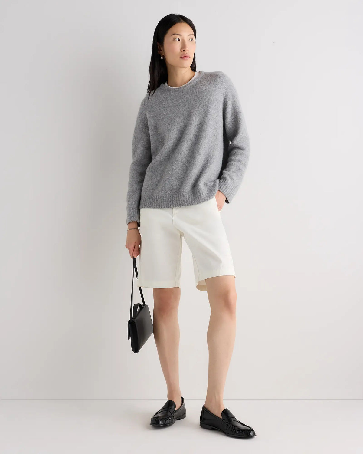 Eloise Clutch - US 6903