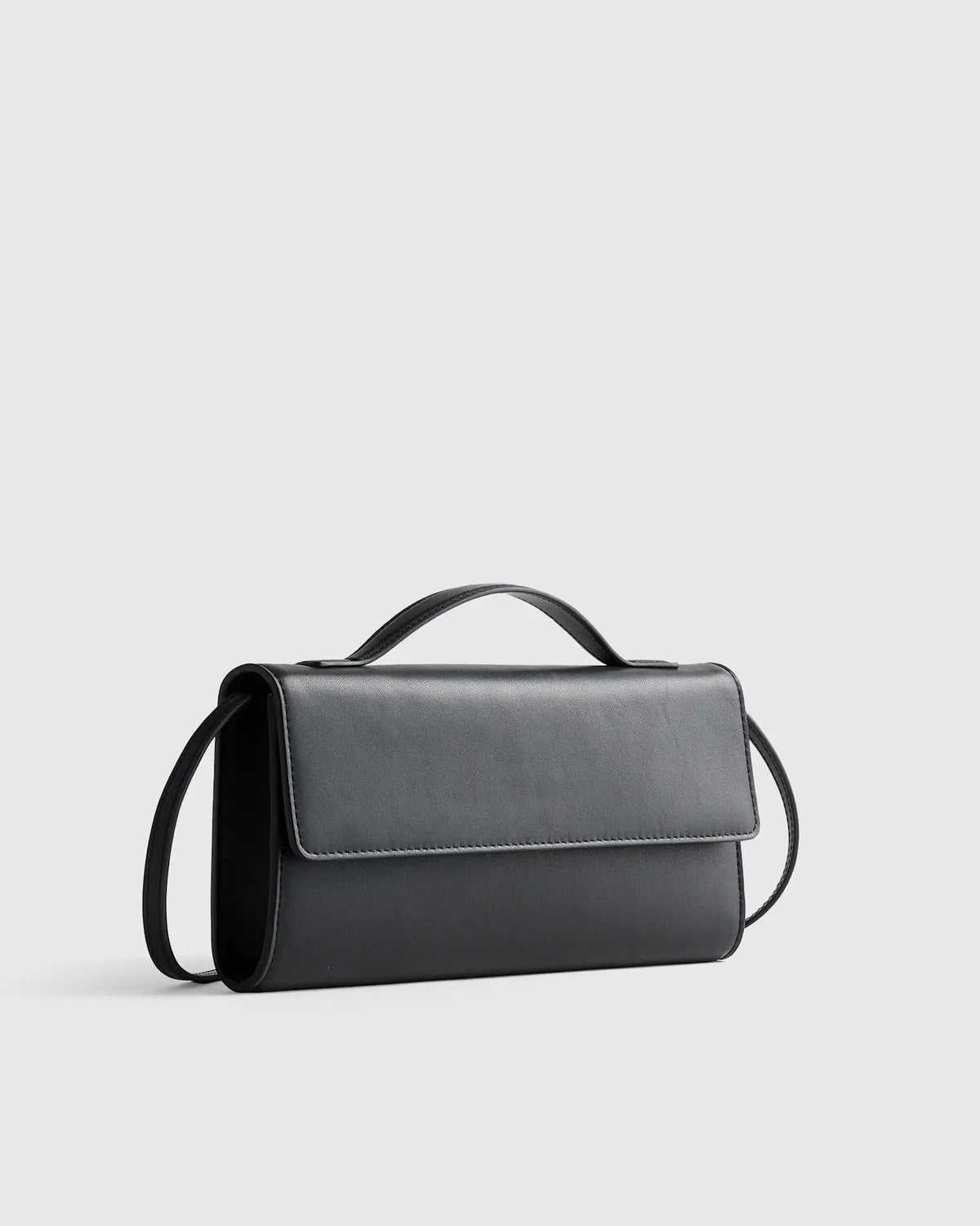 Eloise Clutch - US 6903