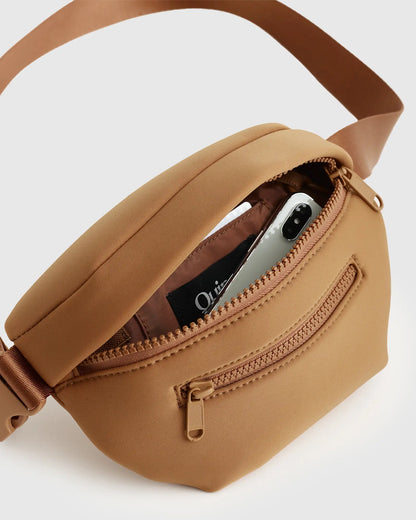 All-Day Neoprene Belt Bag - US 2708