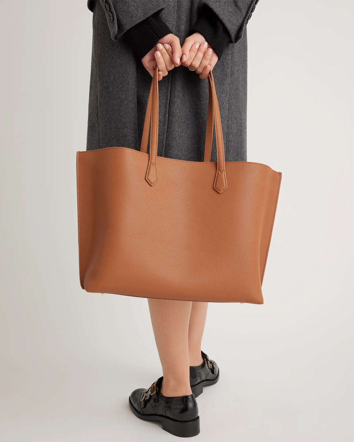 Adeline Shopper Tote - US 2094