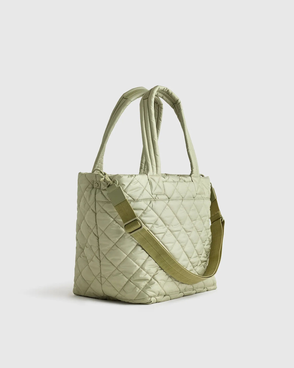 Transit Quilted Carry-All Tote - US 4967