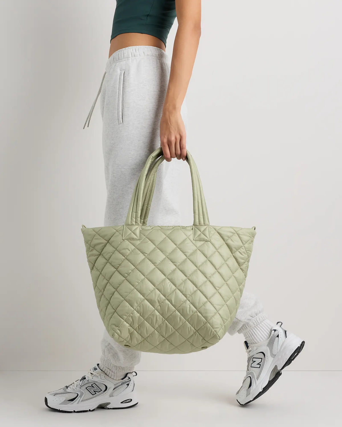 Transit Quilted Carry-All Tote - US 4967