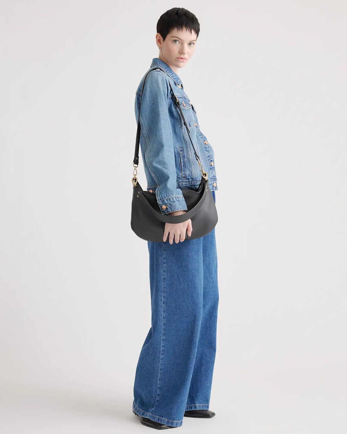Sloane Shoulder Bag - US 3270