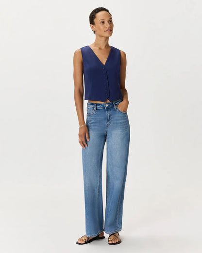 Fluid Crepe Vest - US 0358
