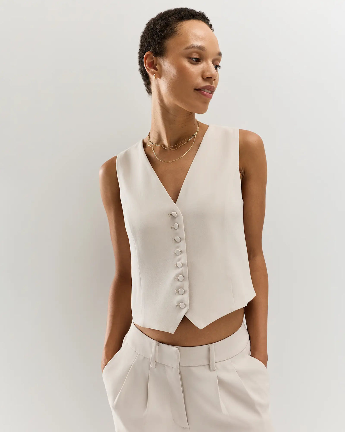 Fluid Crepe Vest - US 9732