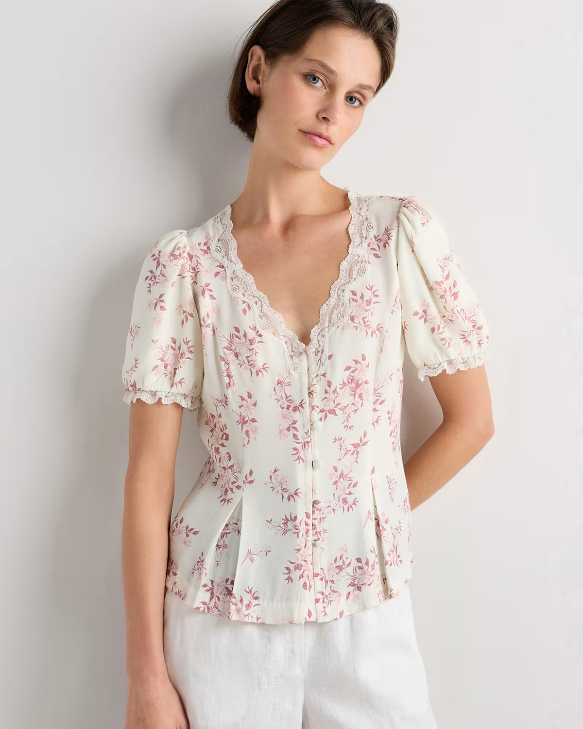 Lightweight Crepe Lace Puff Sleeve Blouse - US 2359