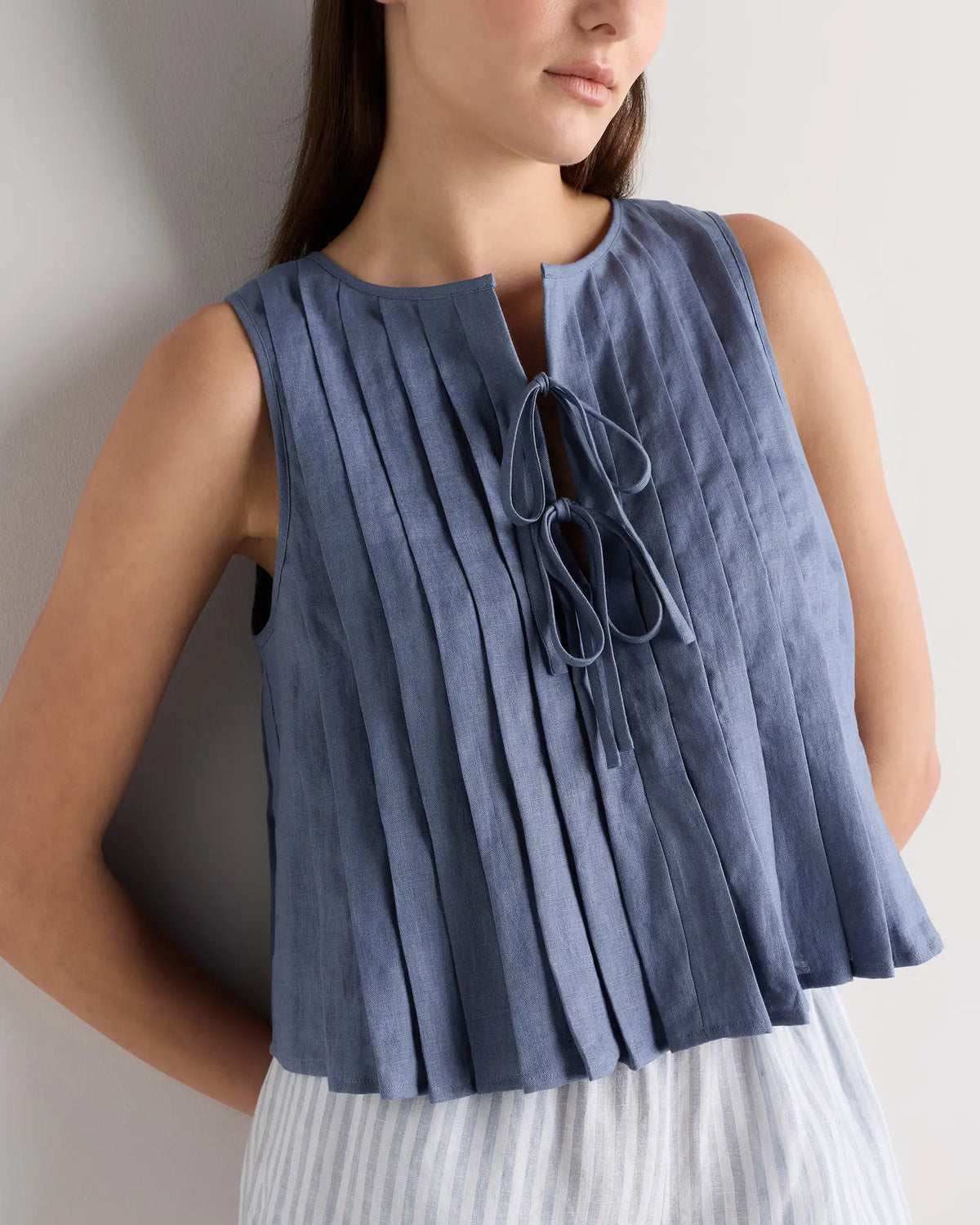100% European Linen Pleated Tank - US 1631