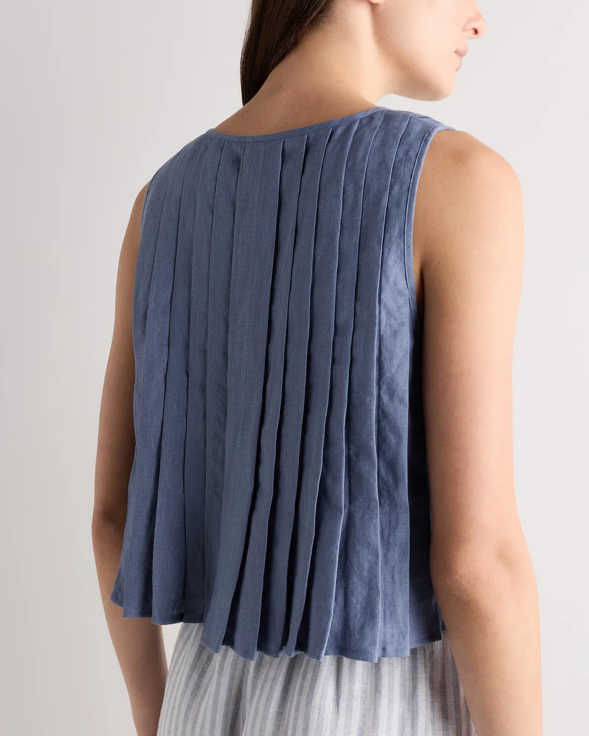 100% European Linen Pleated Tank - US 1631