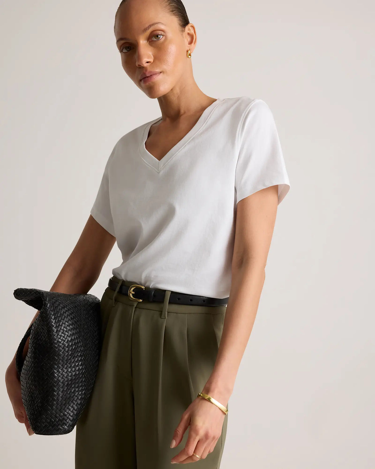 100% Organic Cotton Boxy V-Neck Tee - US 8452