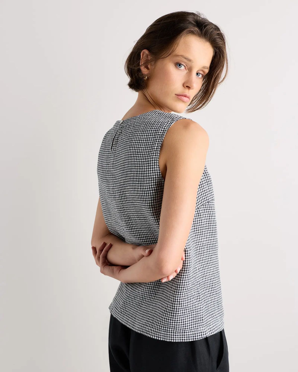 100% European Linen Tank - US 4157