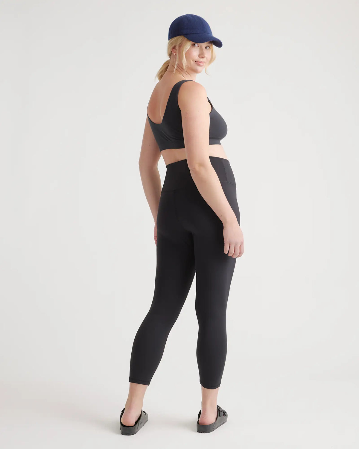 Ultra-Form High-Rise Legging - US 4033