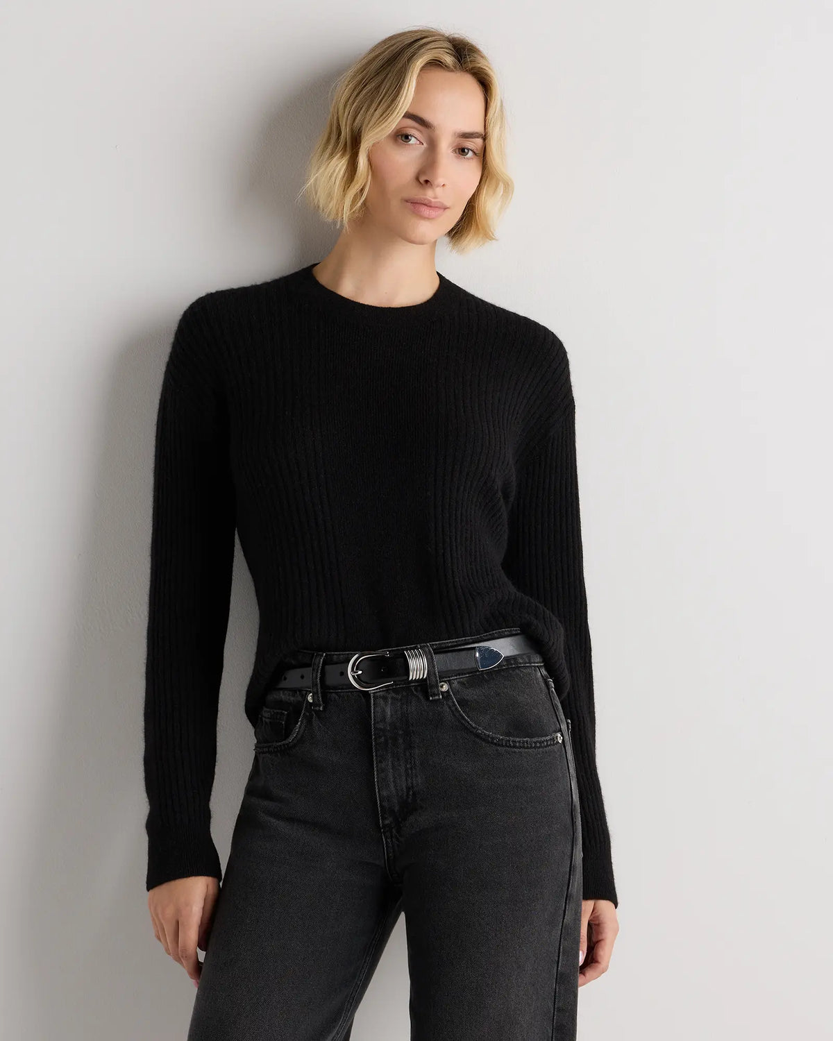 Daphne European Leather Multi Keeper Belt - US 6651