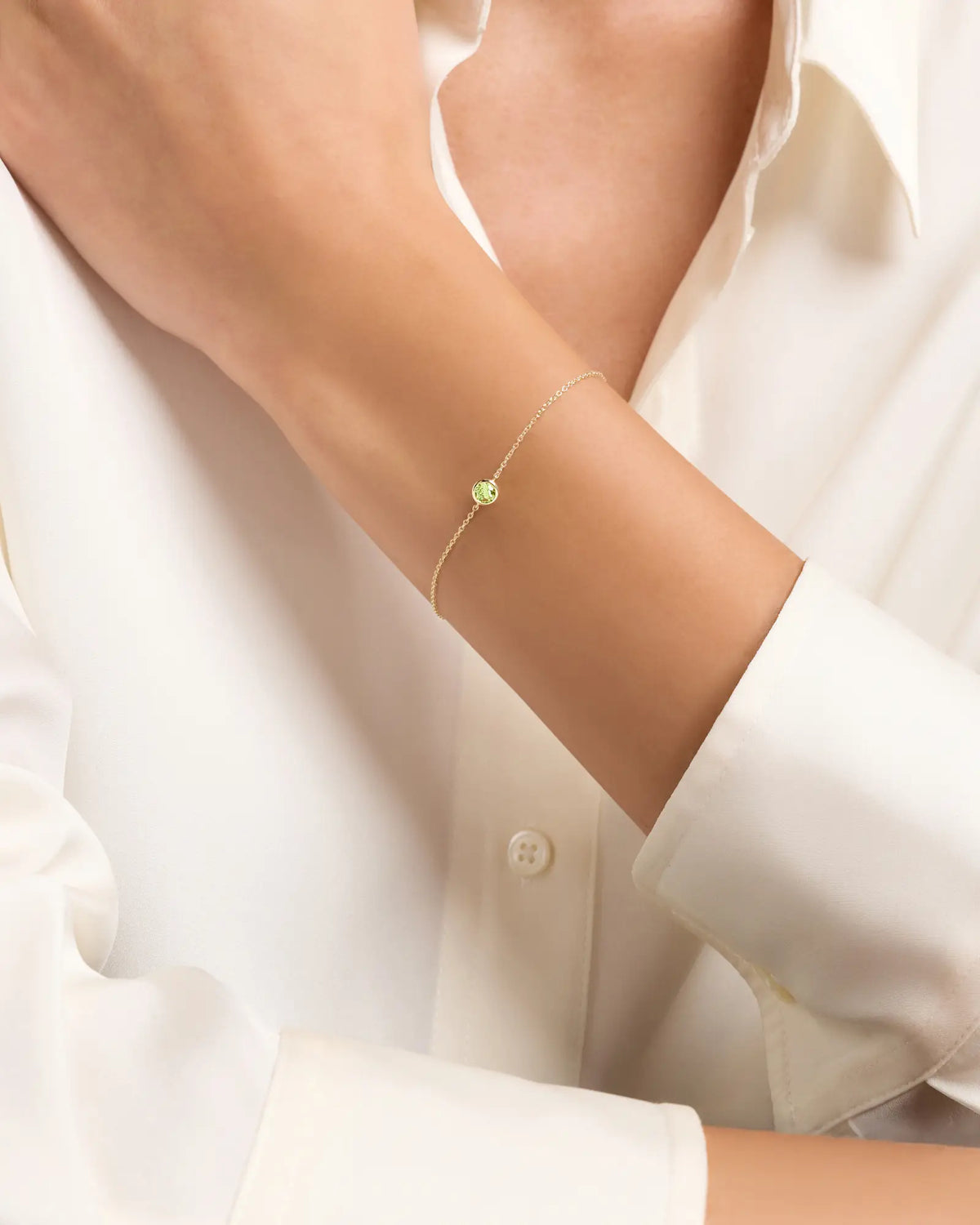 14K Gold Birthstone Solitaire Bezel Bracelet - US 8311