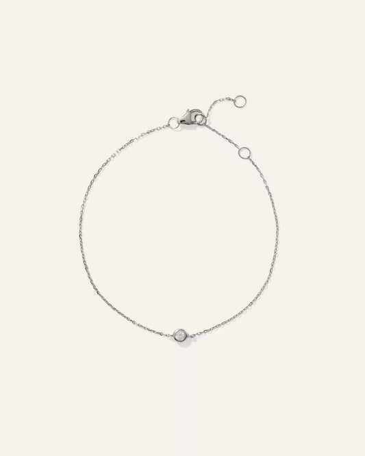 14K Gold Diamond Solitaire Bezel Bracelet - US 1319
