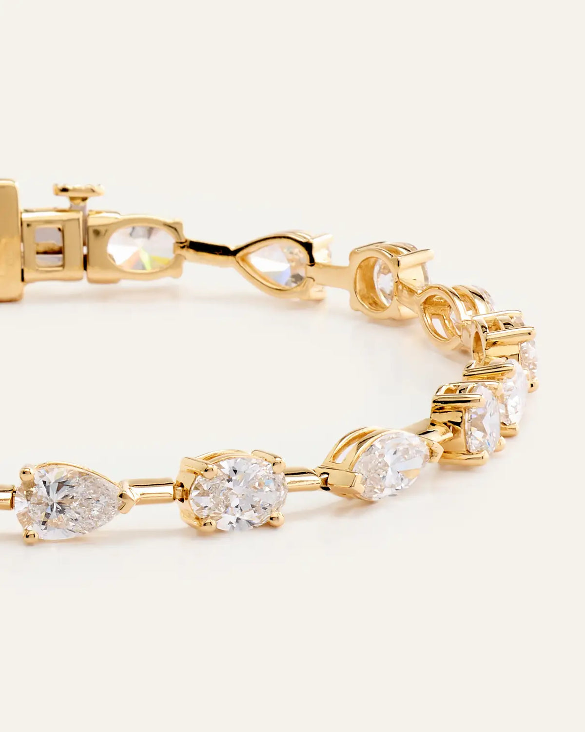 14K Gold Lab Grown Diamond Mixed Shape Tennis Bracelet - US 1084