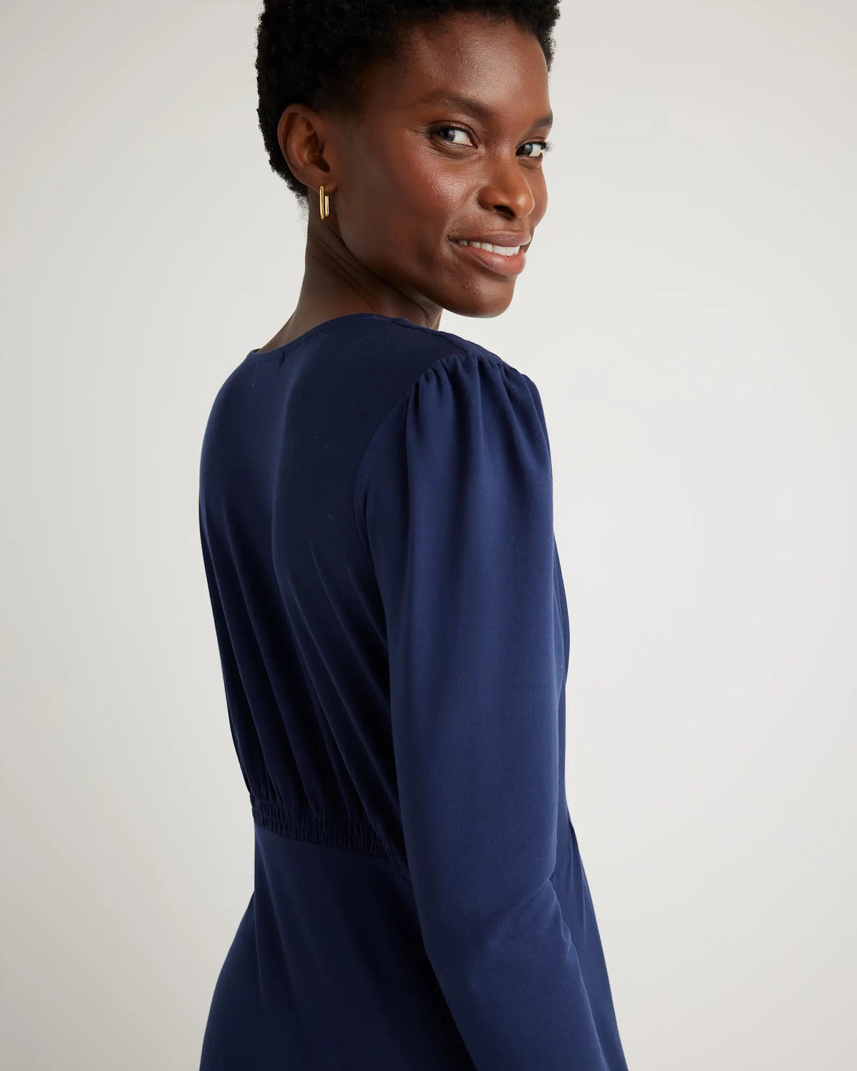 Tencel Jersey V-Neck Long Sleeve Midi Dress - US 4367