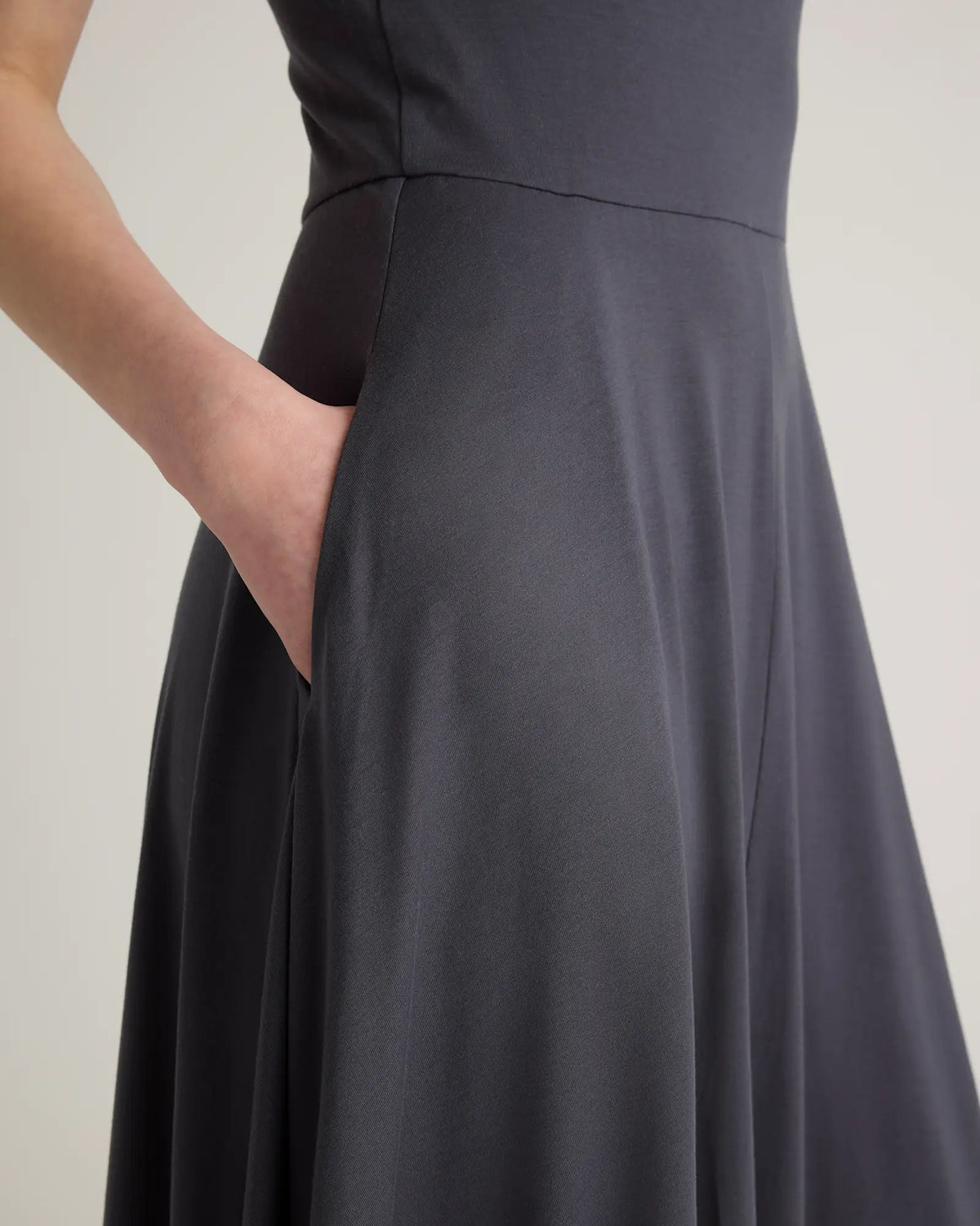 Tencel Jersey Fit & Flare Dress - US 1979