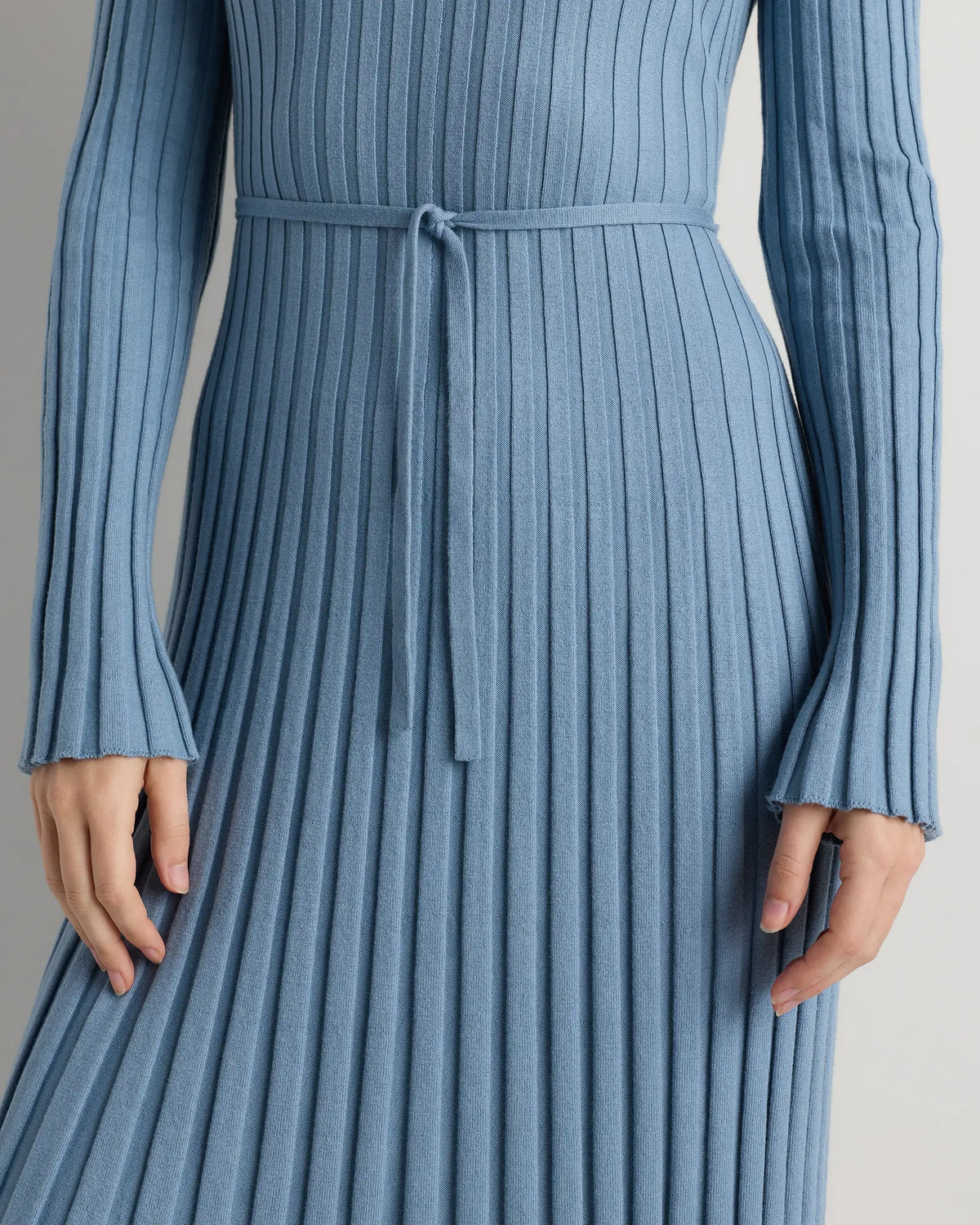 Cotton Cashmere Ribbed Long Sleeve Crew Midi Dress - US 8485