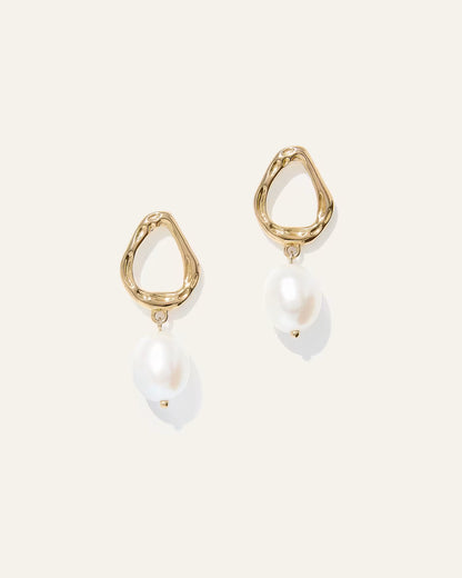 Freshwater Cultured Pearl Sculptural Drop Earrings - US 0297