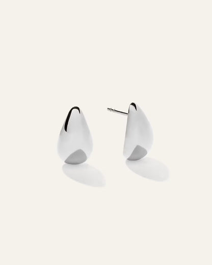 14K Gold Small Teardrop Earrings - US 3925