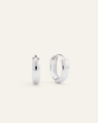 14K Gold Bold Hoops - US 4929