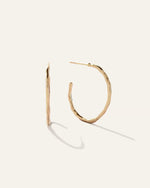 Hammered Hoops - US 7606