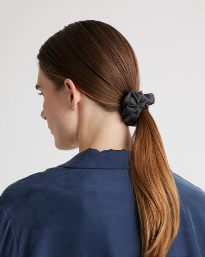 100% Washable Silk Scrunchies - US 7771