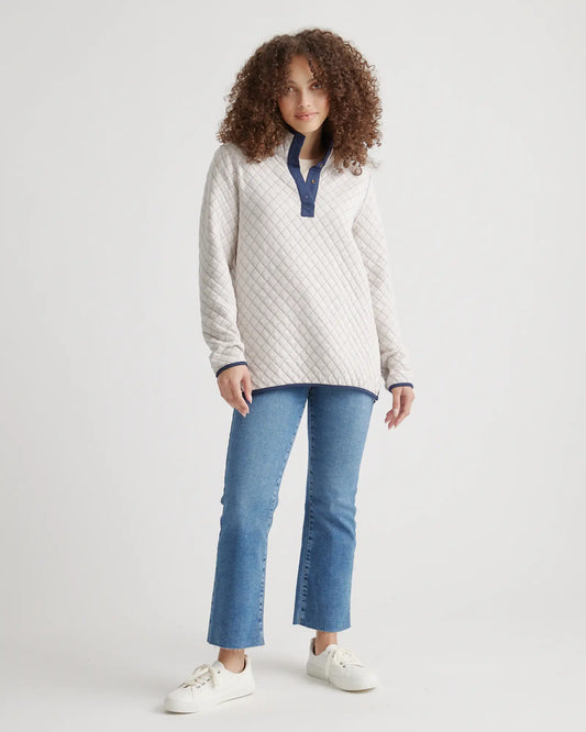 Reversible Quilted Pullover - US 7814