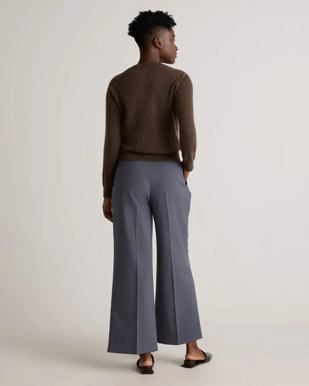 Mongolian Shrunken Cashmere Sweatshirt - US 4079