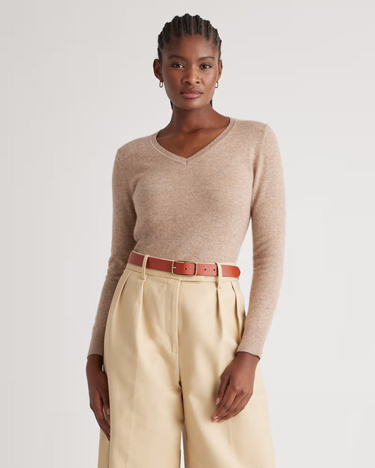 Mongolian Cashmere V-Neck Sweater - US 9890