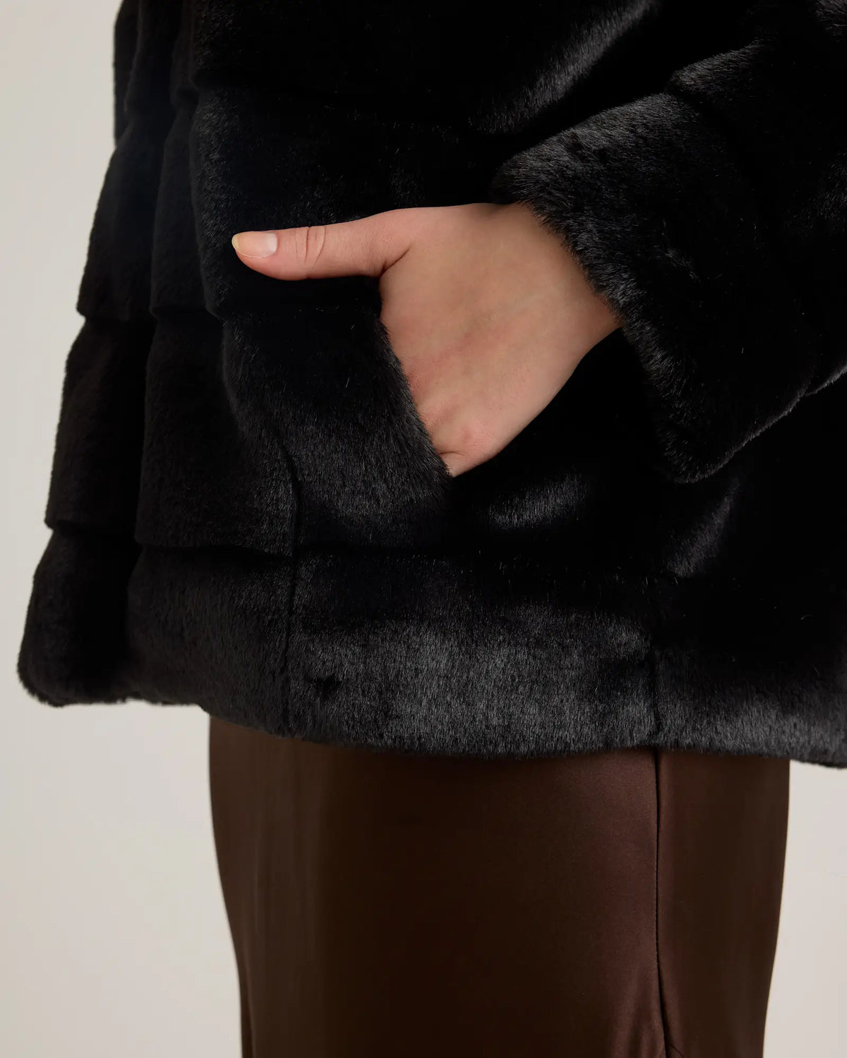 Hooded Faux Fur Jacket - US 8225