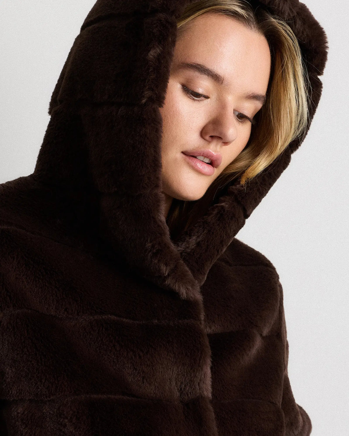 Hooded Faux Fur Jacket - US 5864