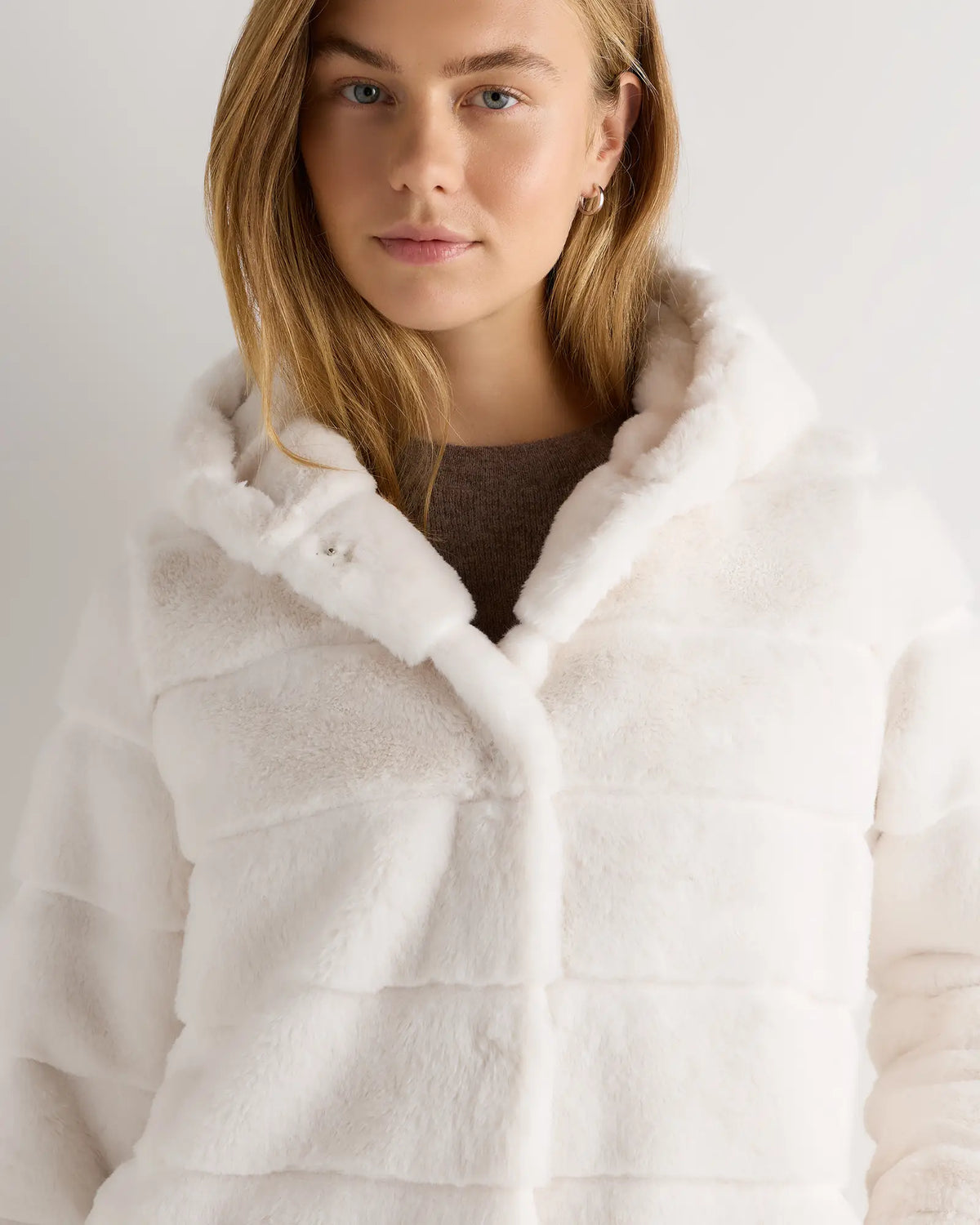 Hooded Faux Fur Jacket - US 4779