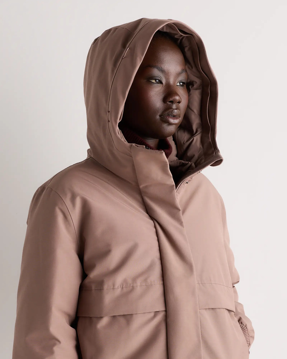Responsible Down Hooded Short Parka - US 6306