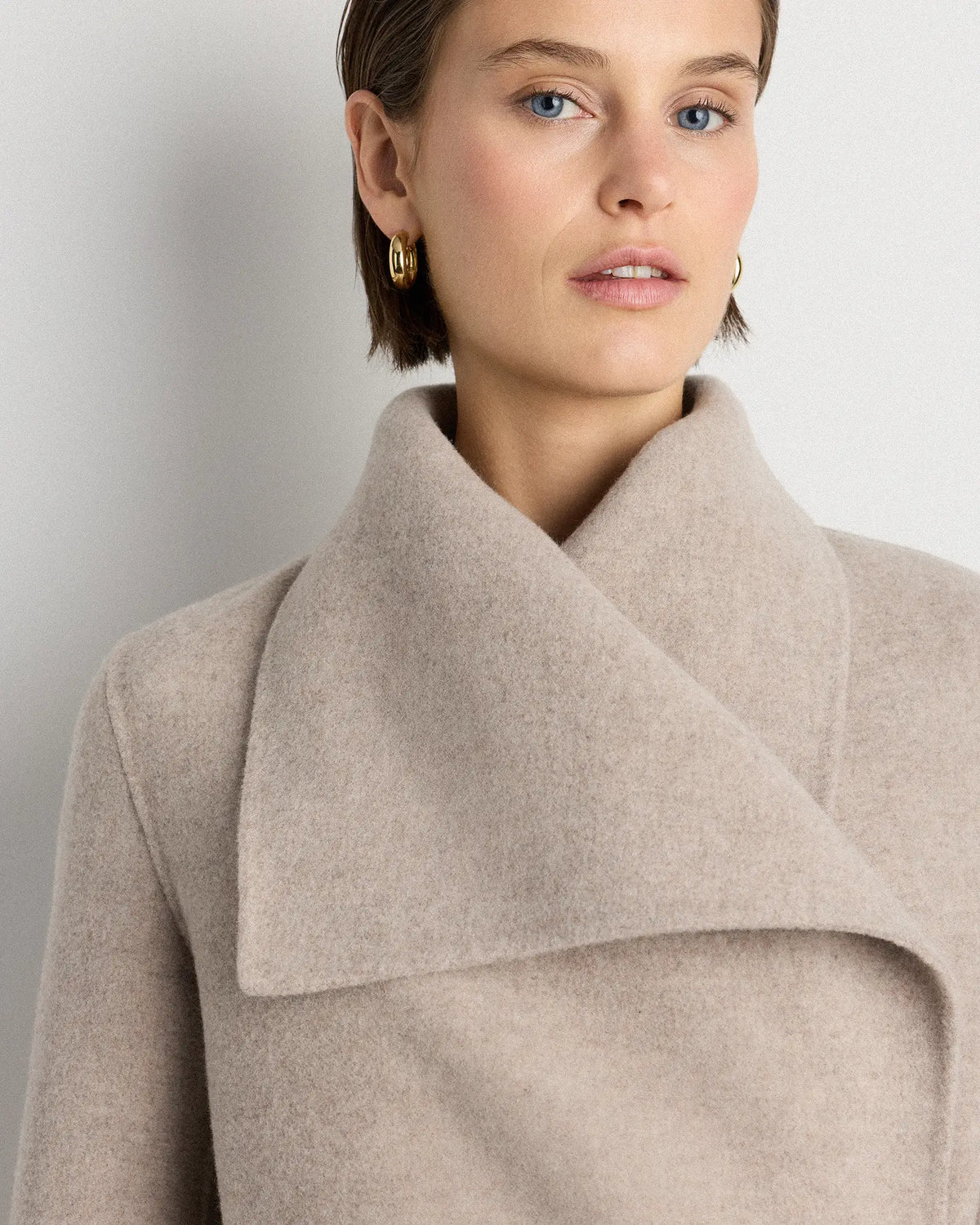Double-Faced Merino Wool Draped Collar Short Wrap Coat - US 4364