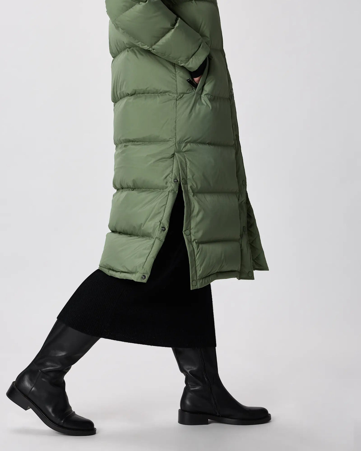 Responsible Down Long Puffer Jacket - US 4489