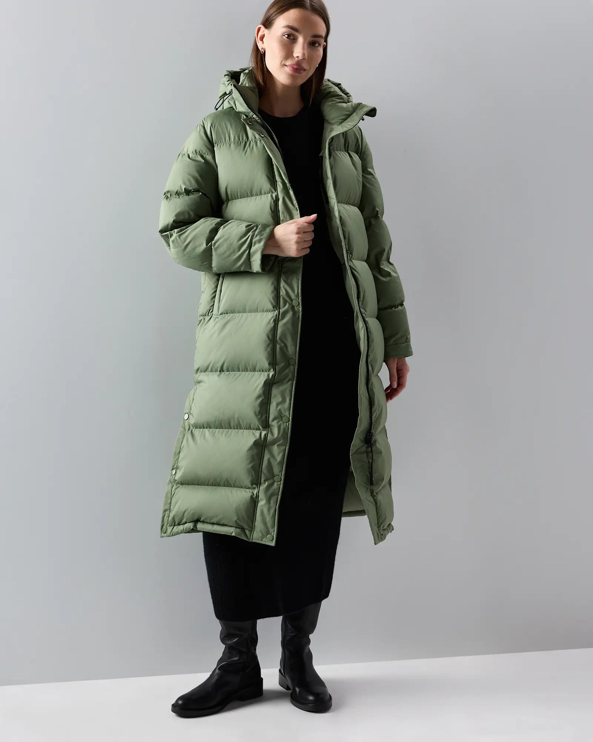 Responsible Down Long Puffer Jacket - US 4489