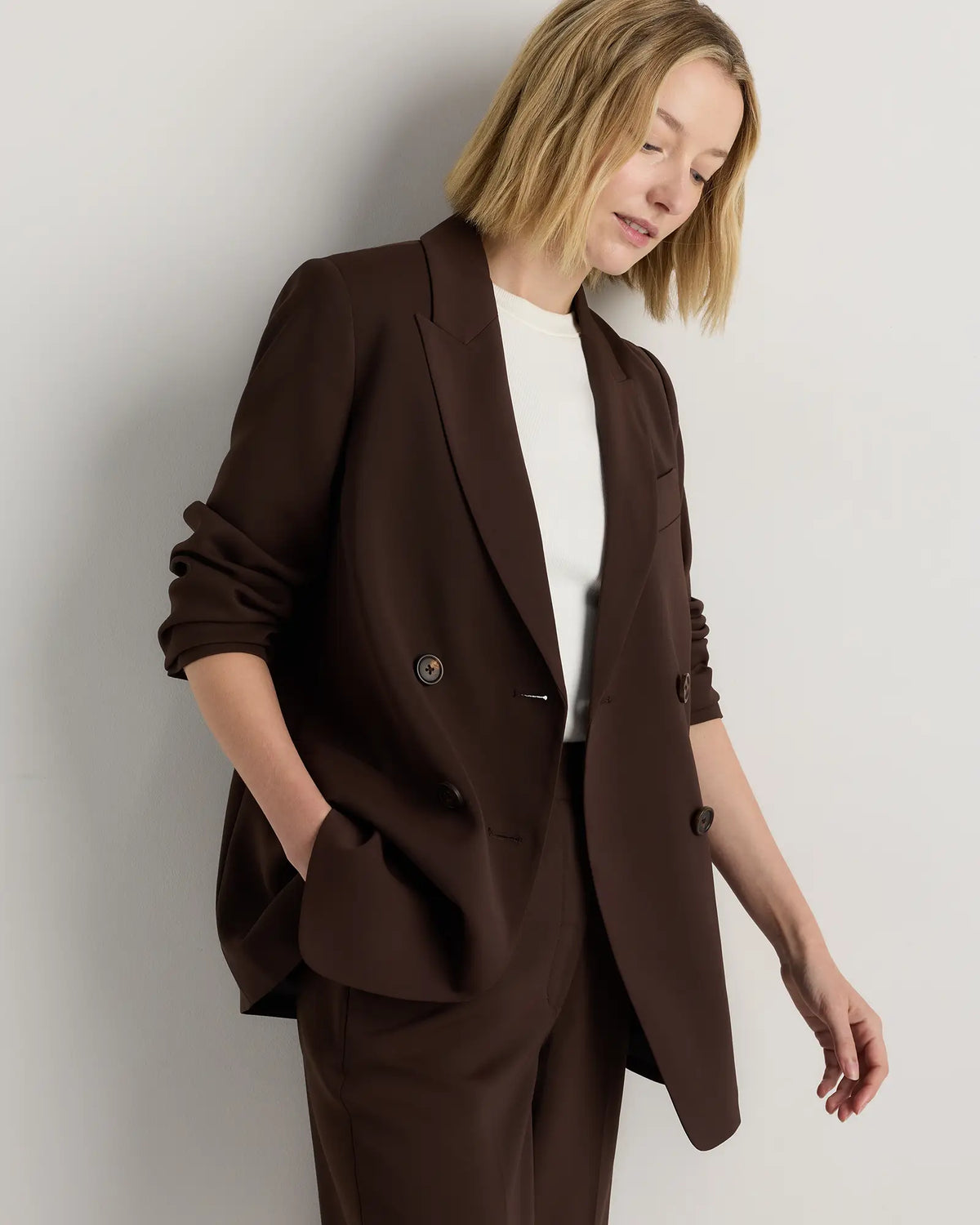 Stretch Crepe Relaxed Double-Breasted Blazer - US 5422